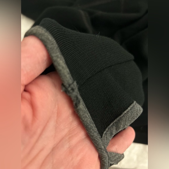 Ibex Women’s 100% Merino Wool Black Half-Zip Ski warm Hooded base layer. medium - Picture 8 of 8